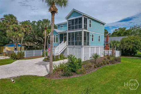 716 Jones Ave, Tybee Island, GA 31328