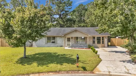 332 Mortar Pl, Hinesville, GA 31313