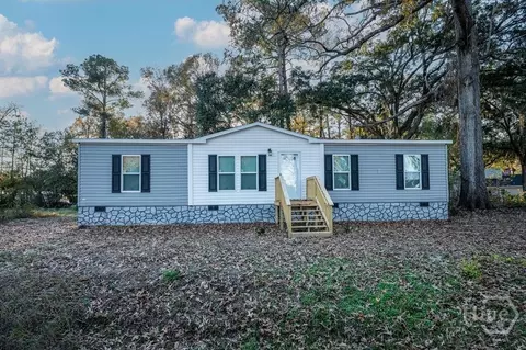 260 W 1st St, Midway, GA 31320