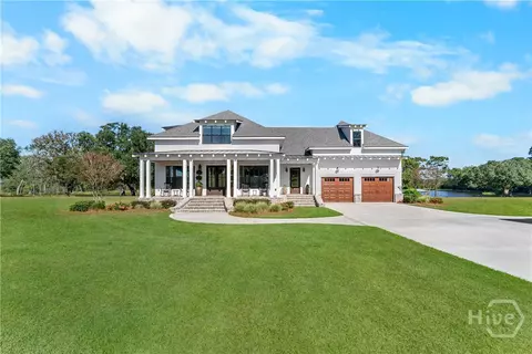498 Walter L Dasher Rd, Glennville, GA 30427