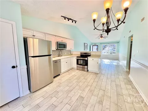 100 Oyster Shell Rd #A-4, Savannah, GA 31410