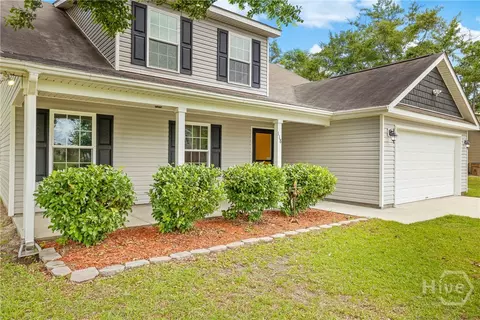 118 Bridgewood Dr, Springfield, GA 31329