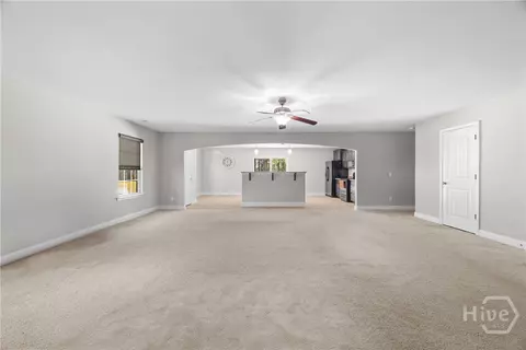 Living - 118 Bridgewood Dr, Springfield, GA 31329 photo 3 of 4