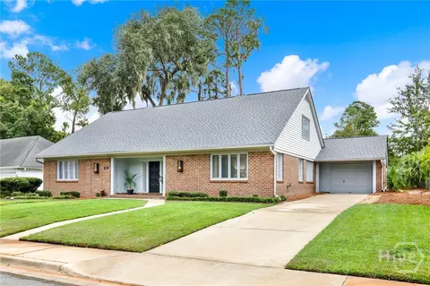 305 Mclaws St, Savannah, GA 31405