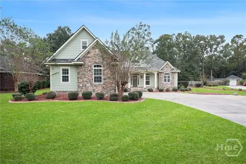 105 Homestead Ct, Guyton, GA 31312