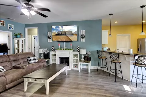 Living - 141 Willow Dr, Guyton, GA 31312 photo 1 of 1