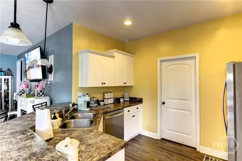 Kitchen - 141 Willow Dr, Guyton, GA 31312 photo 1 of 2