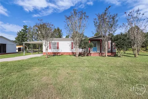 262 Camellia St, Richmond Hill, GA 31324