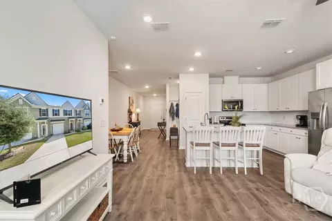 Entry Way - 165 Benelli Dr, Pooler, GA 31322 photo 4 of 4