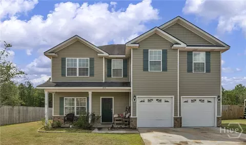 223 Rutledge Dr, Hinesville, GA 31313