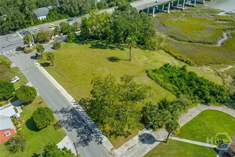 2702 River Dr, Thunderbolt, GA 31404 photo 9
