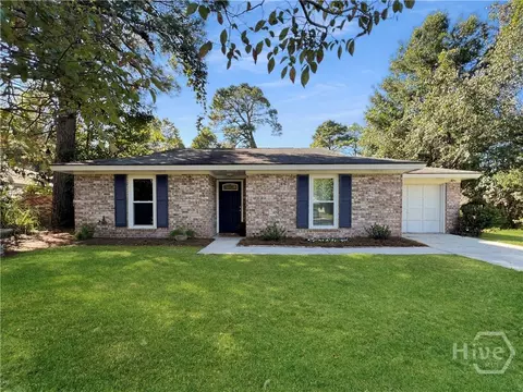 1523 Marcy Cir, Savannah, GA 31406