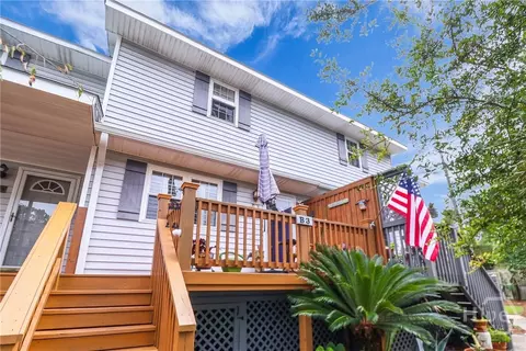 817 1st St #B-3, Tybee Island, GA 31328