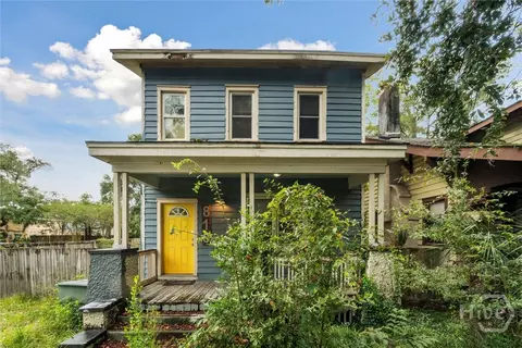 818 W 37th St, Savannah, GA 31415