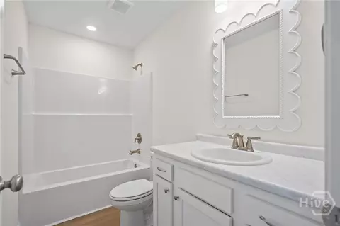 Bath - 540 Brogdon Rd, Guyton, GA 31312 photo 3 of 3