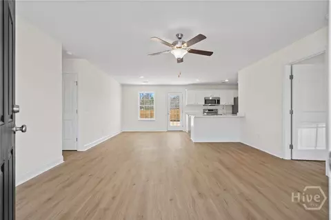 Living - 540 Brogdon Rd, Guyton, GA 31312 photo 1 of 4