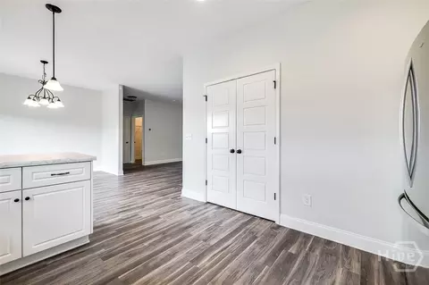 Entry Way - 208 Timberlake Dr, Guyton, GA 31312 photo 2 of 2