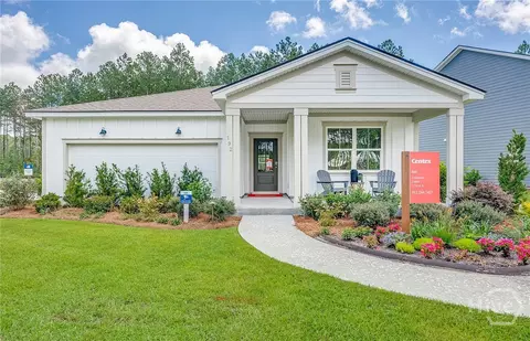 269 Crosstown Ave, Richmond Hill, GA 31324