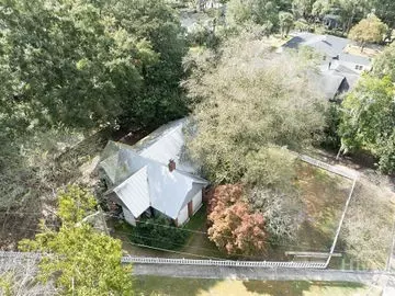 1107 Skidaway Rd, Savannah, GA 31404