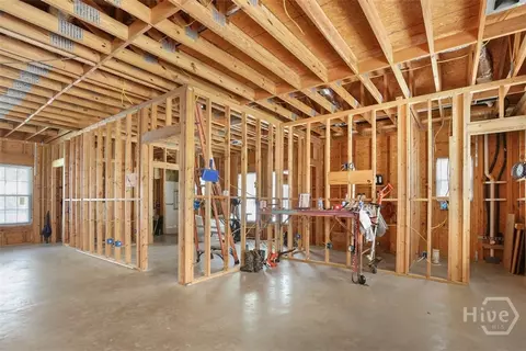 Entry Way - 205 Dekle Rd S, Register, GA 30452 photo 4 of 10