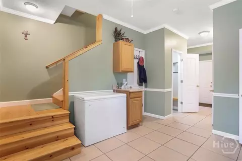 Entry Way - 205 Dekle Rd S, Register, GA 30452 photo 7 of 10