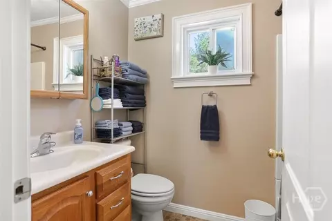 Bath - 205 Dekle Rd S, Register, GA 30452 photo 3 of 3