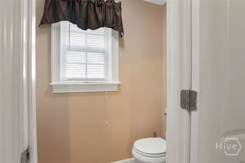 Bath - 205 Dekle Rd S, Register, GA 30452 photo 2 of 3