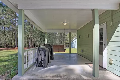 Exterior - 205 Dekle Rd S, Register, GA 30452 photo 3 of 15