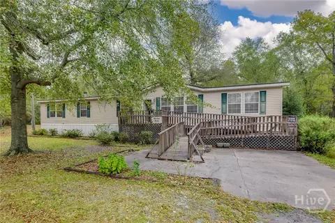 137 Bird Rd, Springfield, GA 31329