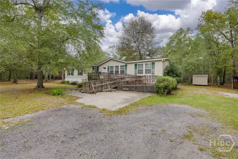 137 Bird Rd, Springfield, GA 31329 photo 3