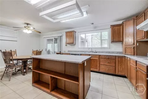 137 Bird Rd, Springfield, GA 31329 photo 9