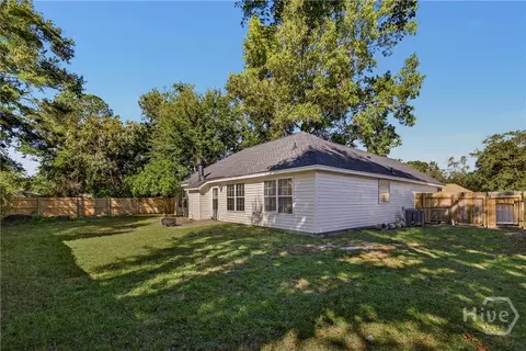 Exterior - 111 Ashwood Dr, Pooler, GA 31322 photo 2 of 3