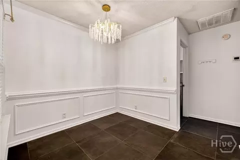 Dining - 111 Ashwood Dr, Pooler, GA 31322 photo 3 of 3