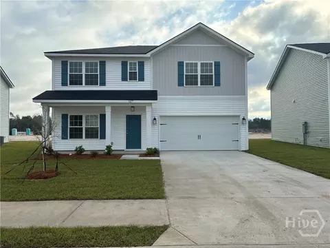 127 Juniper Dr, Hinesville, GA 31313