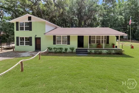236 W Magnolia Ave, Savannah, GA 31419