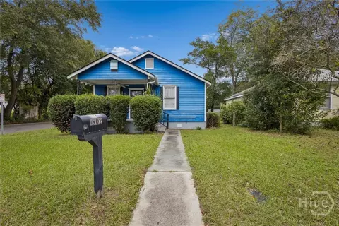 1902 Duval St, Savannah, GA 31404