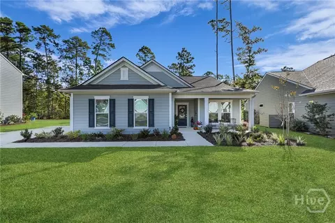 408 Mandeville Dr, Richmond Hill, GA 31324