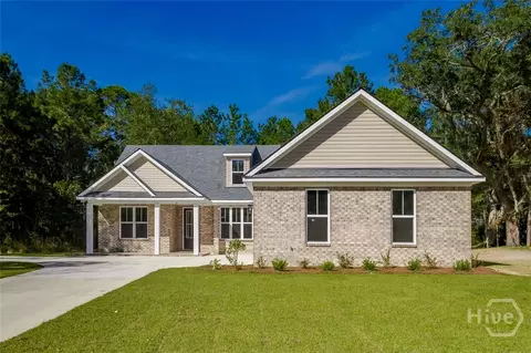 14 Lakeview Dr, Guyton, GA 31312