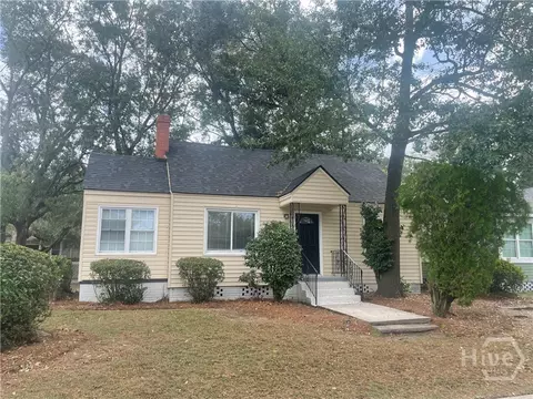 202 Forrest Ave, Savannah, GA 31404
