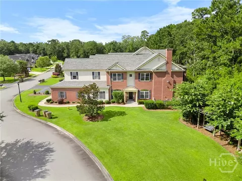 902 Woodside Xing, Savannah, GA 31405