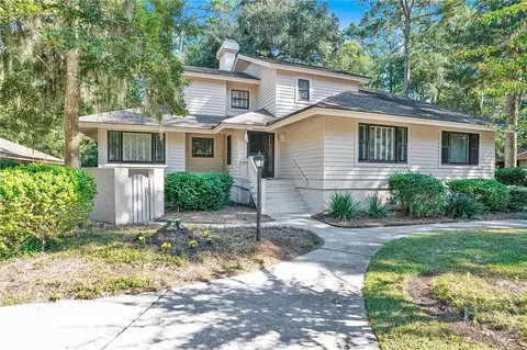 5 Franklin Ct, Savannah, GA 31411