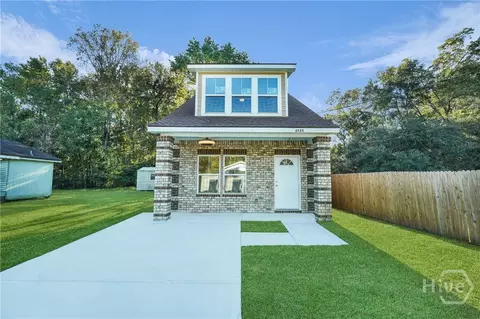 2725 Pate St, Savannah, GA 31405