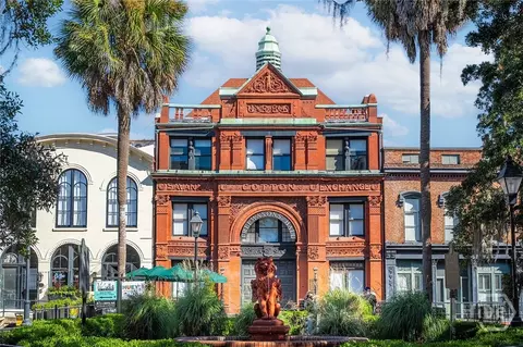 100 E Bay St, Savannah, GA 31401
