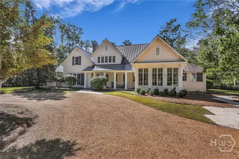 552 Myrtle Grove Ln, Richmond Hill, GA 31324