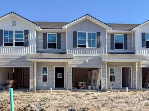 106 Heirloom Rd, Hinesville, GA 31313