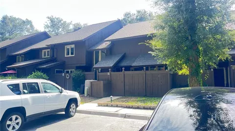 129 Brown Pelican Dr, Savannah, GA 31419