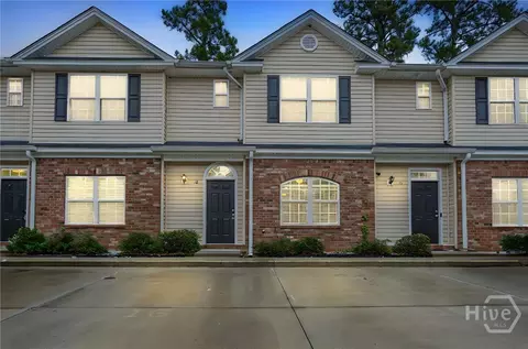 400 Tibet Ave #16, Savannah, GA 31406