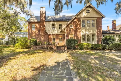324 E 46th St, Savannah, GA 31405