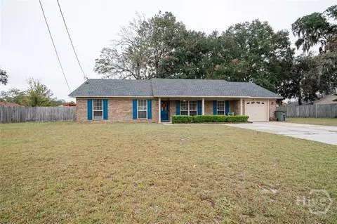 1204 Innisbrook Ct, Hinesville, GA 31313