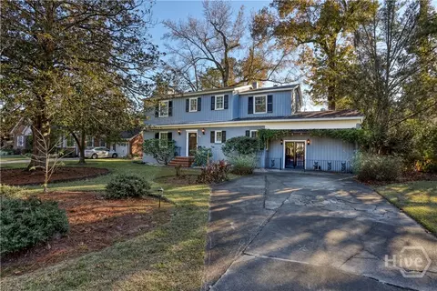 23 E 65th St, Savannah, GA 31405